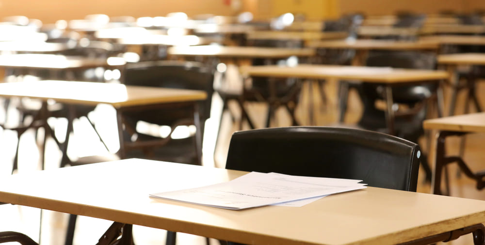 Preparación de examen Cambridge en la academia Lingüish de Pontevedra